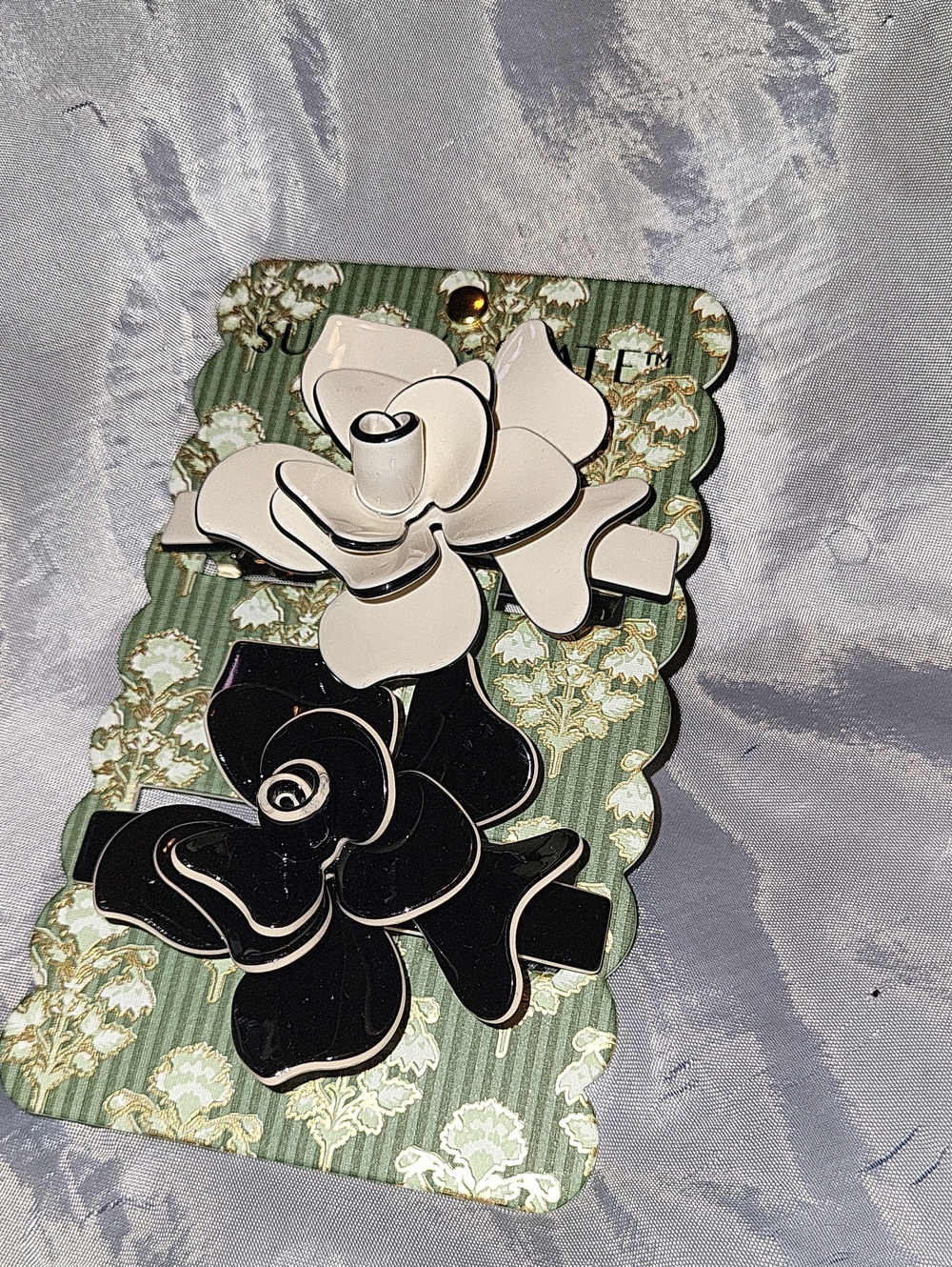 Sunday State Floral Resin Barrettes Black Oyster
